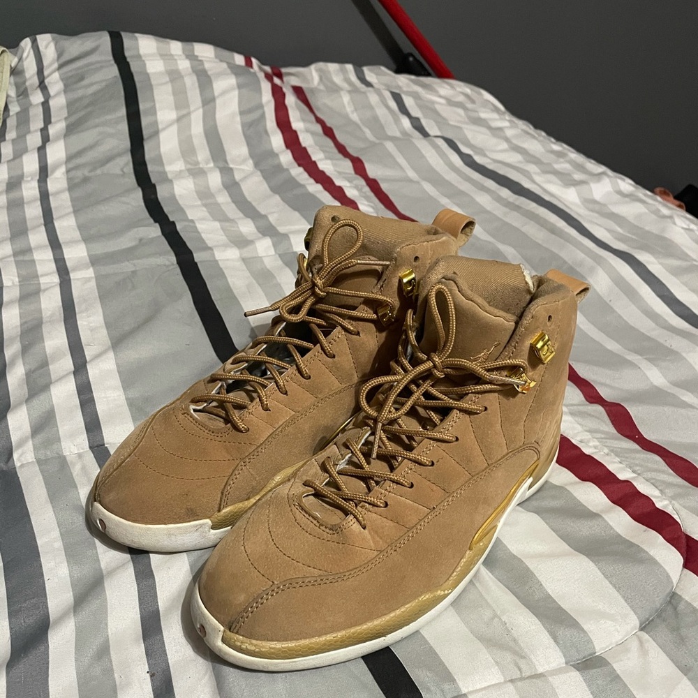 Jordan 12 Retro Vanchetta Brown(size 10men,11.5W)